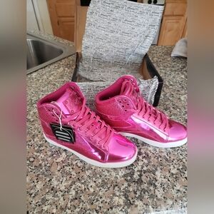 New Pastry Pop Tart Glitter High-Top Sneaker & Dance Shoe - FUCHSIA - Size 6.5